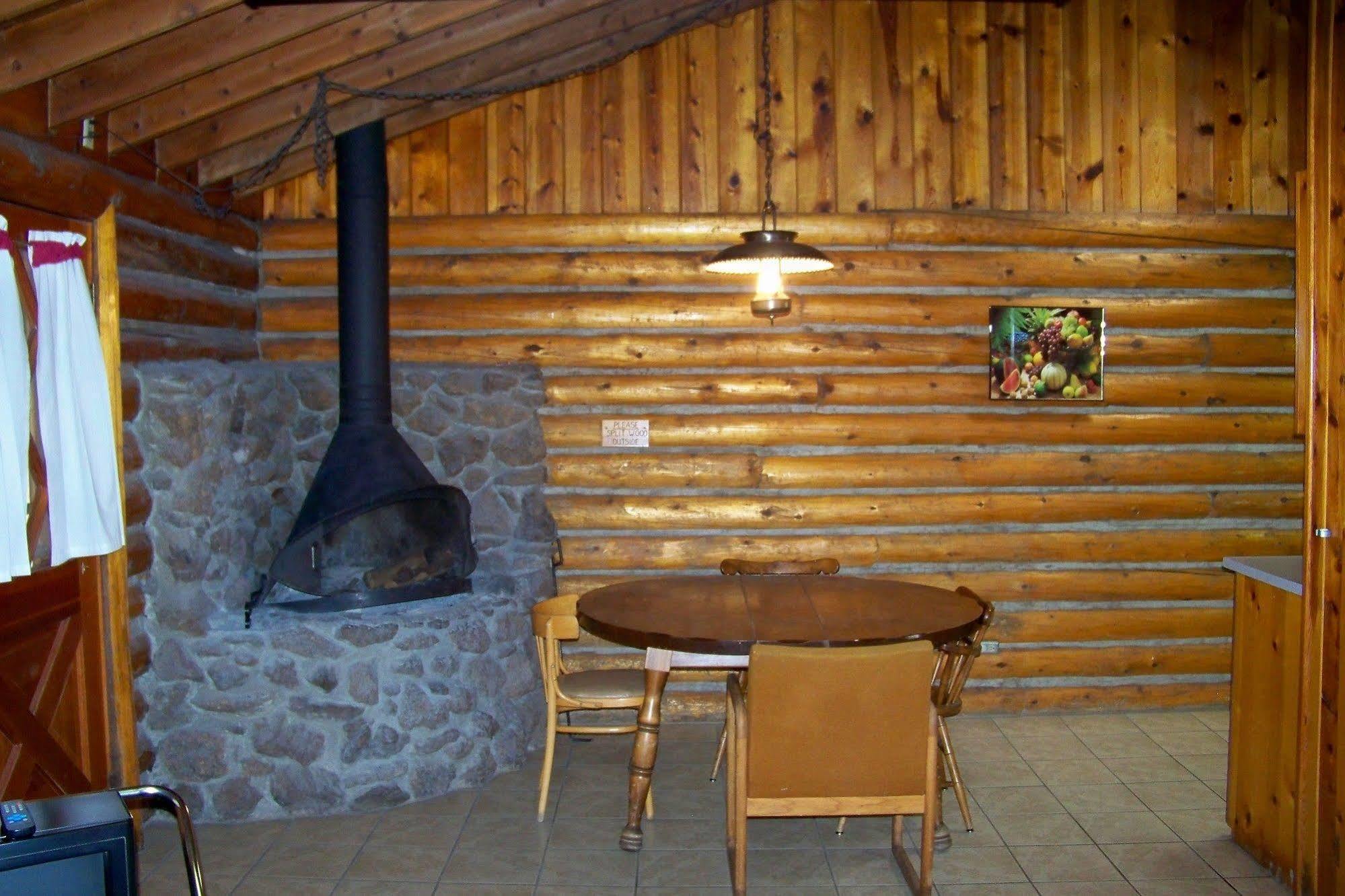 Lakeside Lake Of The Woods Resort מראה חיצוני תמונה
